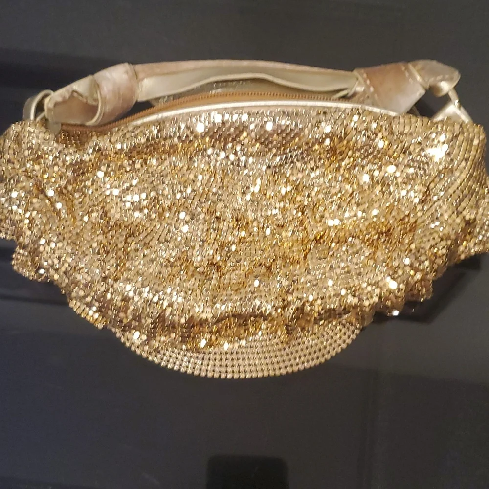 Handbag - Picture 1 of 5